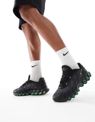 Air Max DN8 em preto e verde