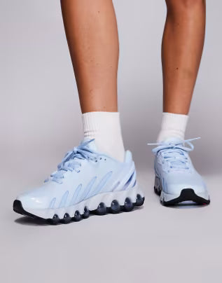 Air Max DN8 na cor azul